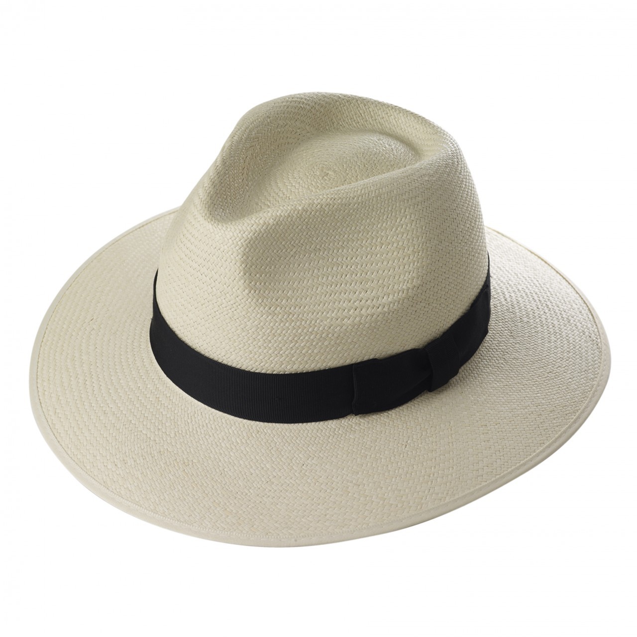 Quality Panama hat in ivory